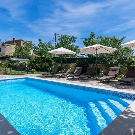 Villa Oaza
